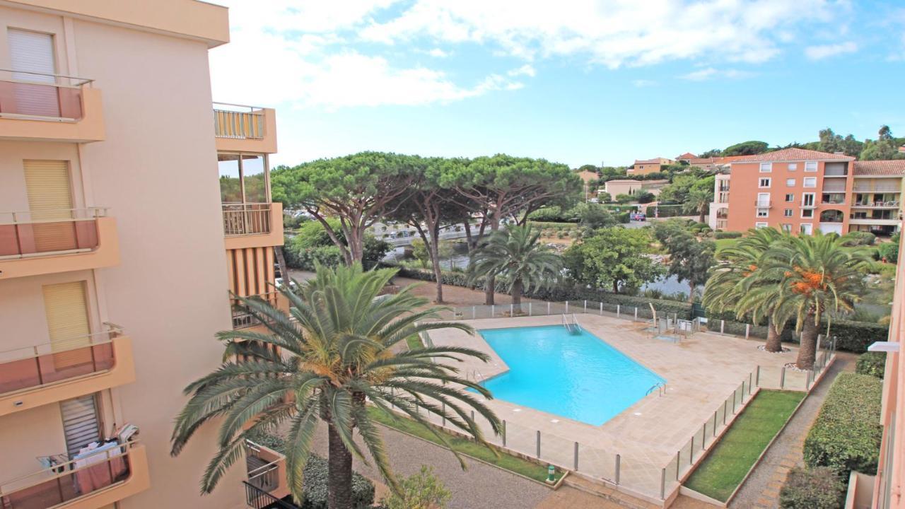 Le Riviera Apartment Sainte-Maxime Exterior photo